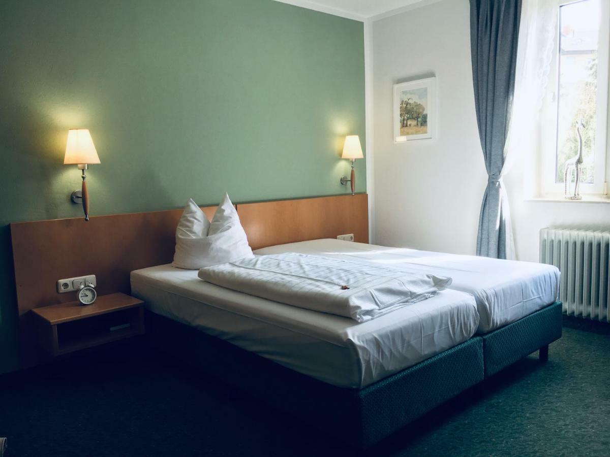 Domizil Alte Post Otel Püttlingen Dış mekan fotoğraf