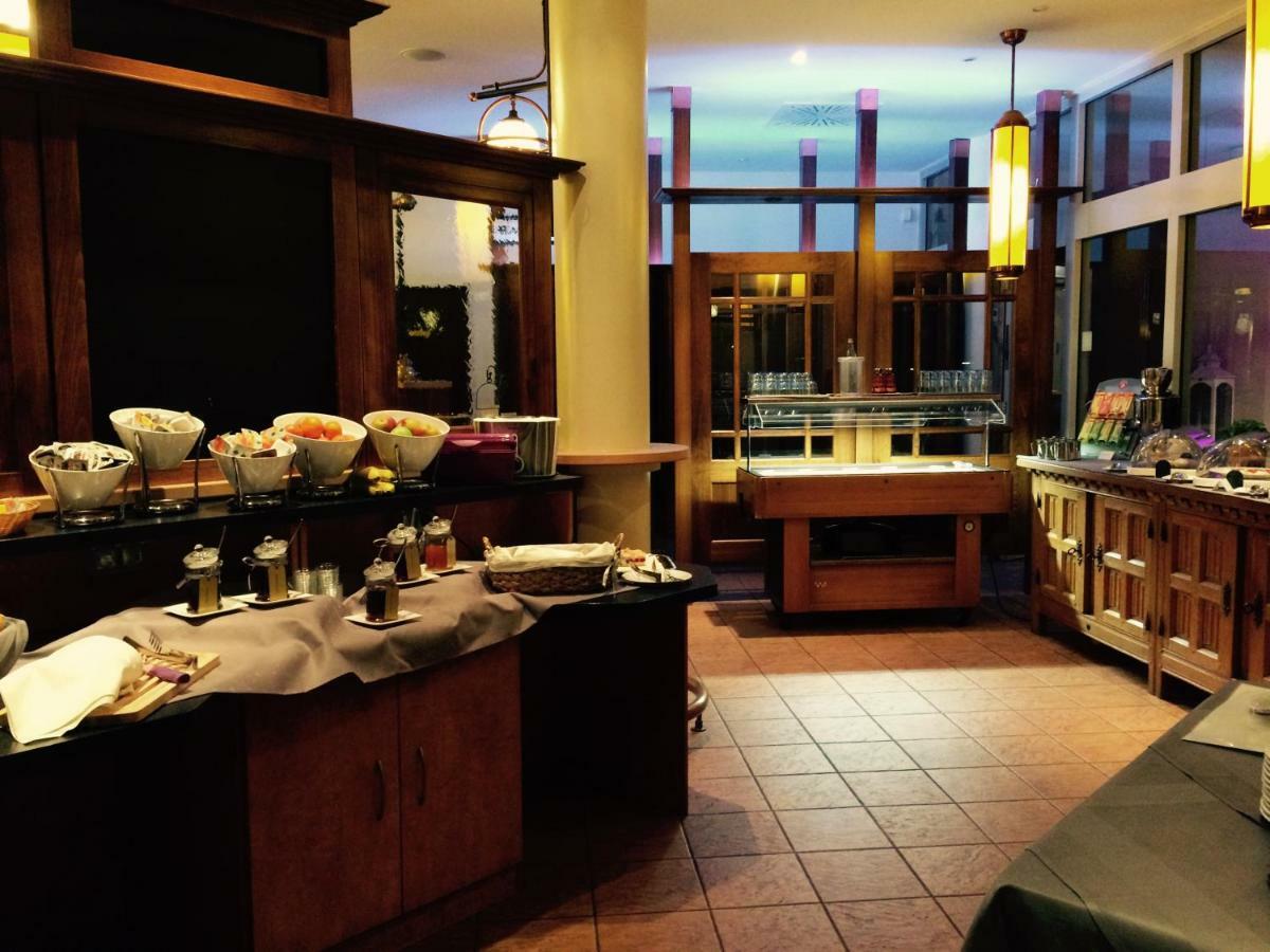 Domizil Alte Post Otel Püttlingen Dış mekan fotoğraf